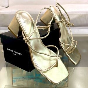 NIB MARC FISHER gold leather strappy sandals toe thong new ankle strap slip ons